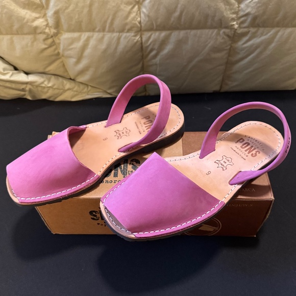 PONS Avarcas Classic Sandals - Picture 3 of 14